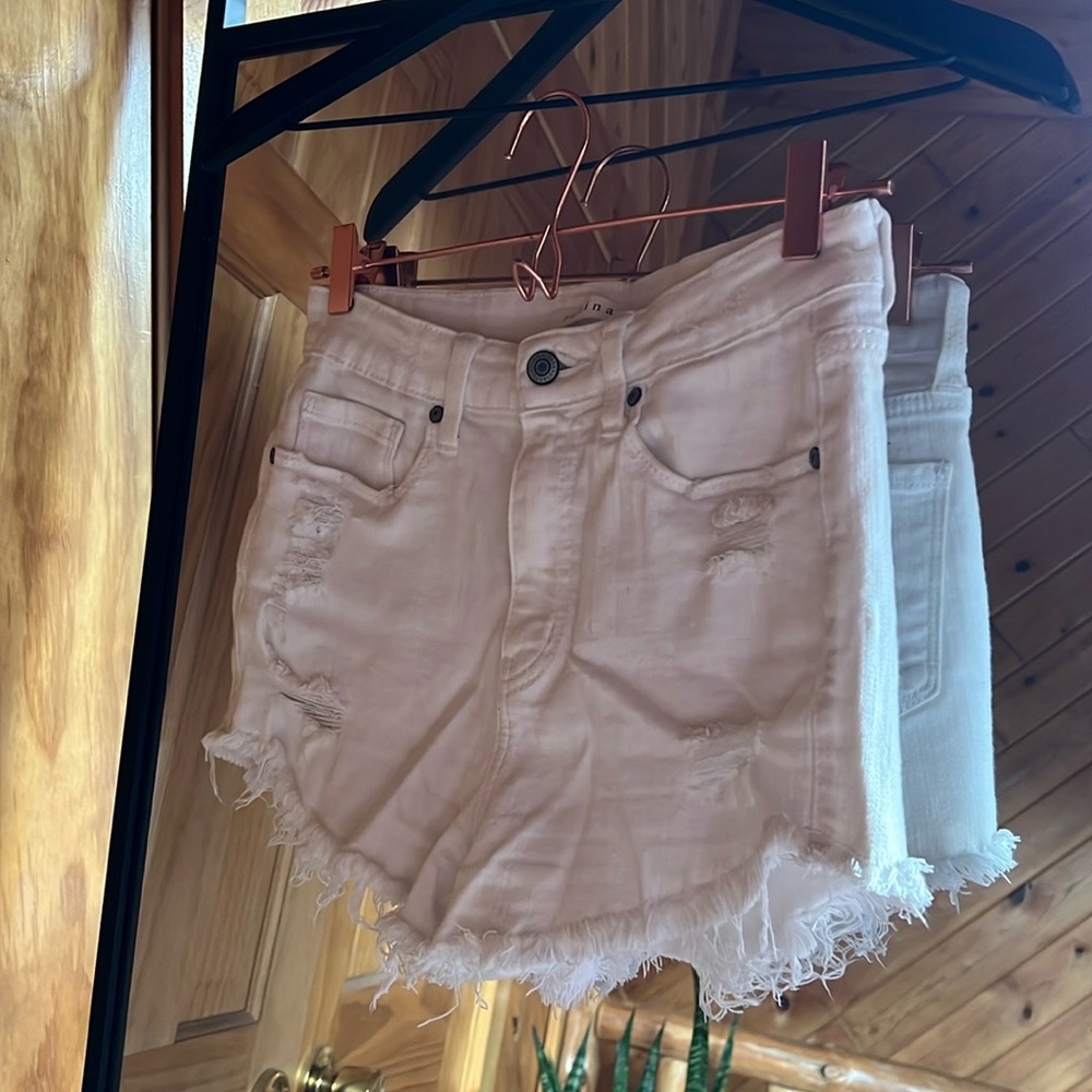Boutique white denim shorts high rise lulu cut off small